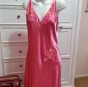 Beautiful nightgown with housecoat